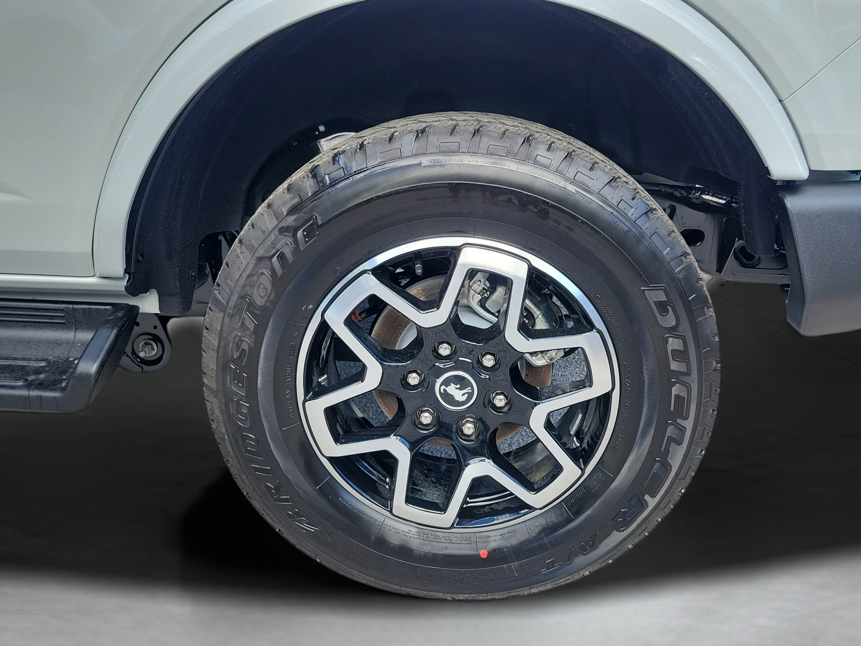 New 2026 Ford Bronco Outer Banks AWD/4WD image 31