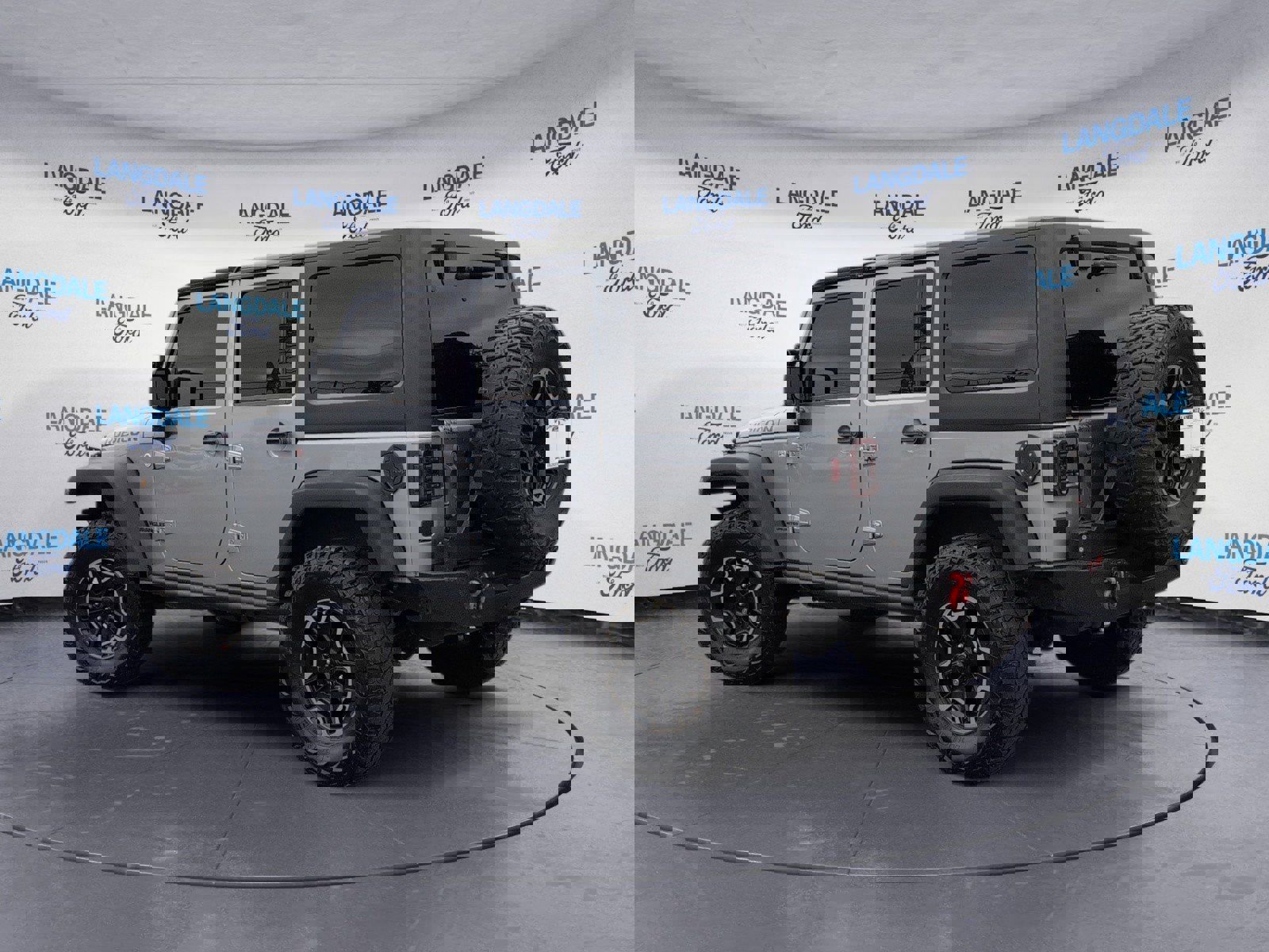 Used 2015 Jeep Wrangler Unlimited Rubicon image 9