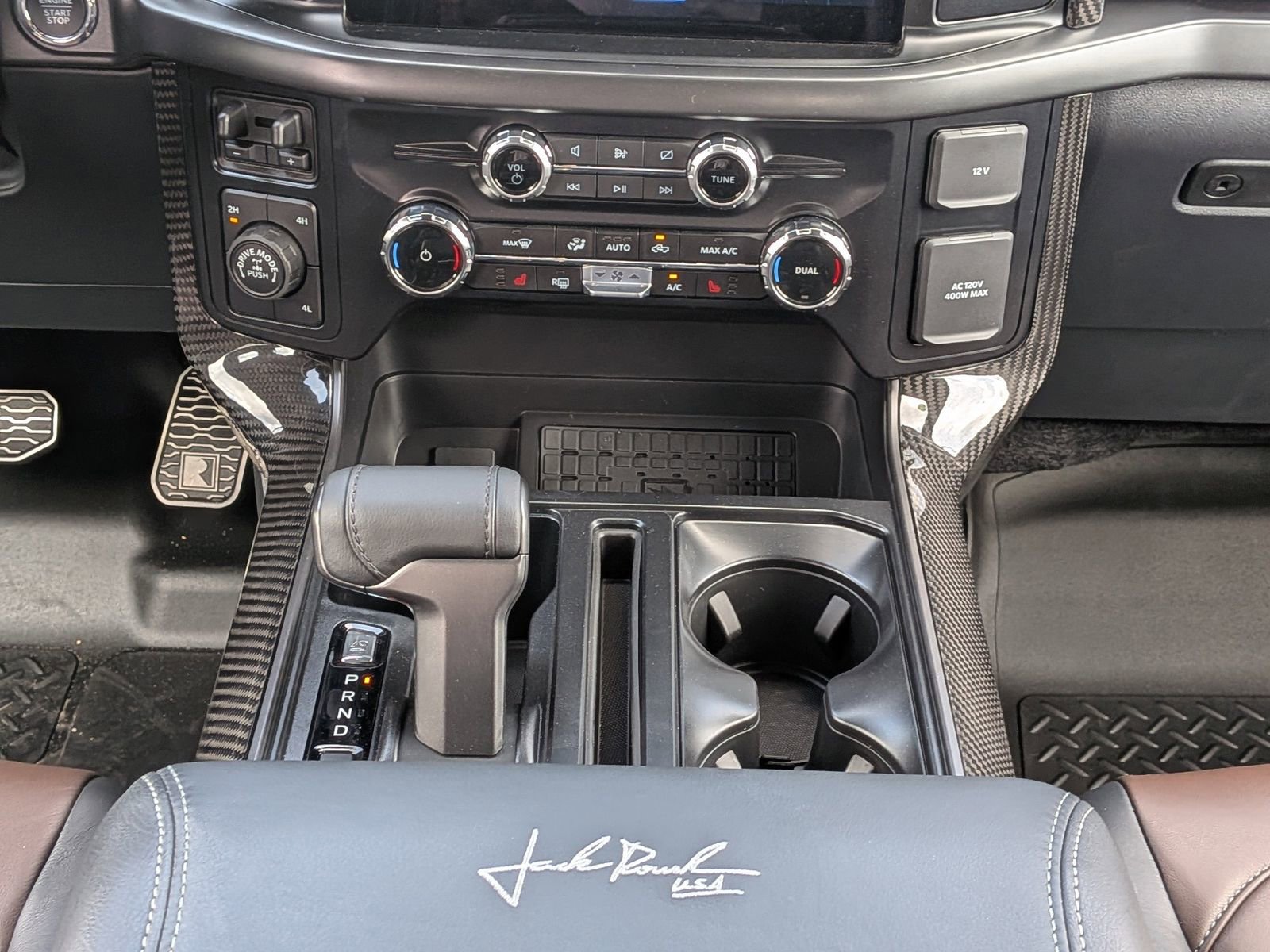 New 2024 Ford F150 XLT w/ Equipment Group 303A High image 20