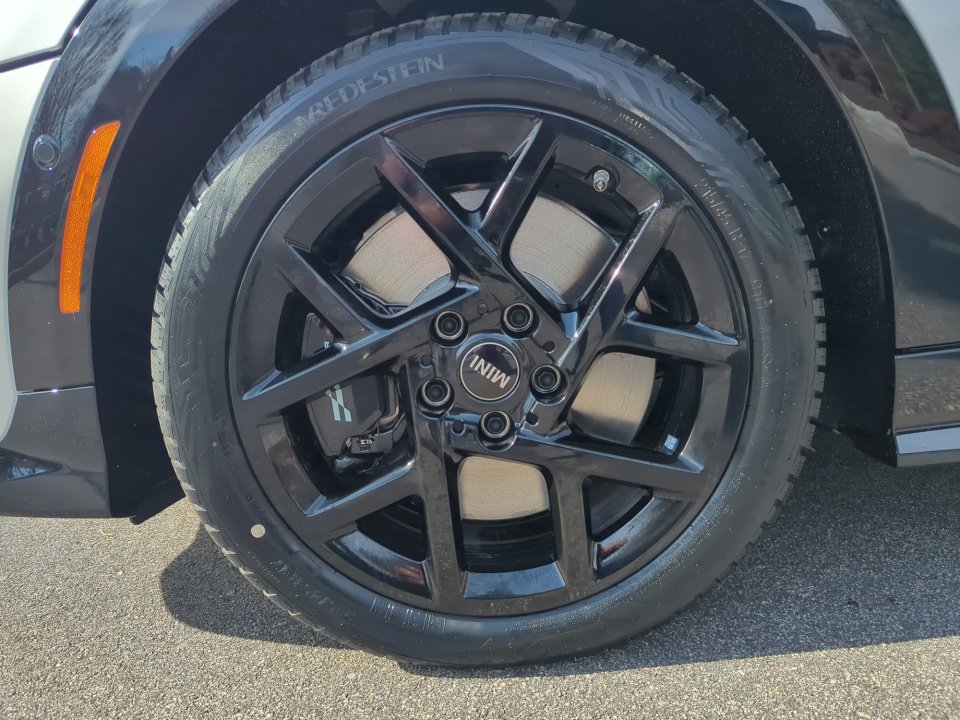 New 2026 MINI Cooper S image 27