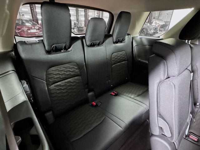 New 2026 Nissan Pathfinder SV image 22