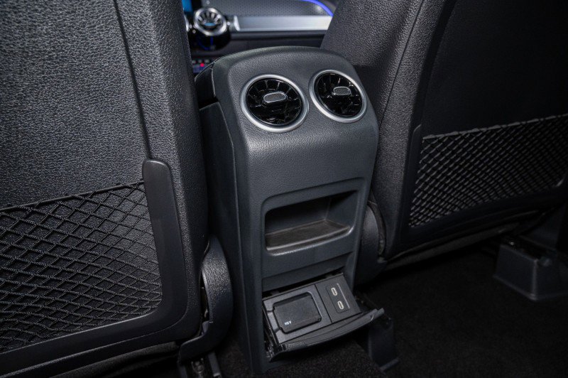 New 2025 Mercedes-Benz GLB 250 image 25