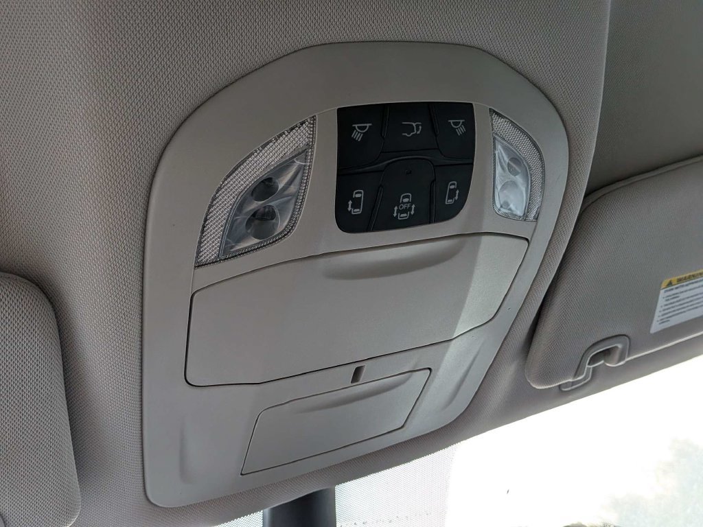 Used 2023 Chrysler Pacifica Touring-L FWD image 22
