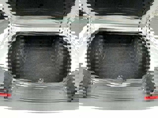 Used 2023 Dodge Challenger SXT image 11