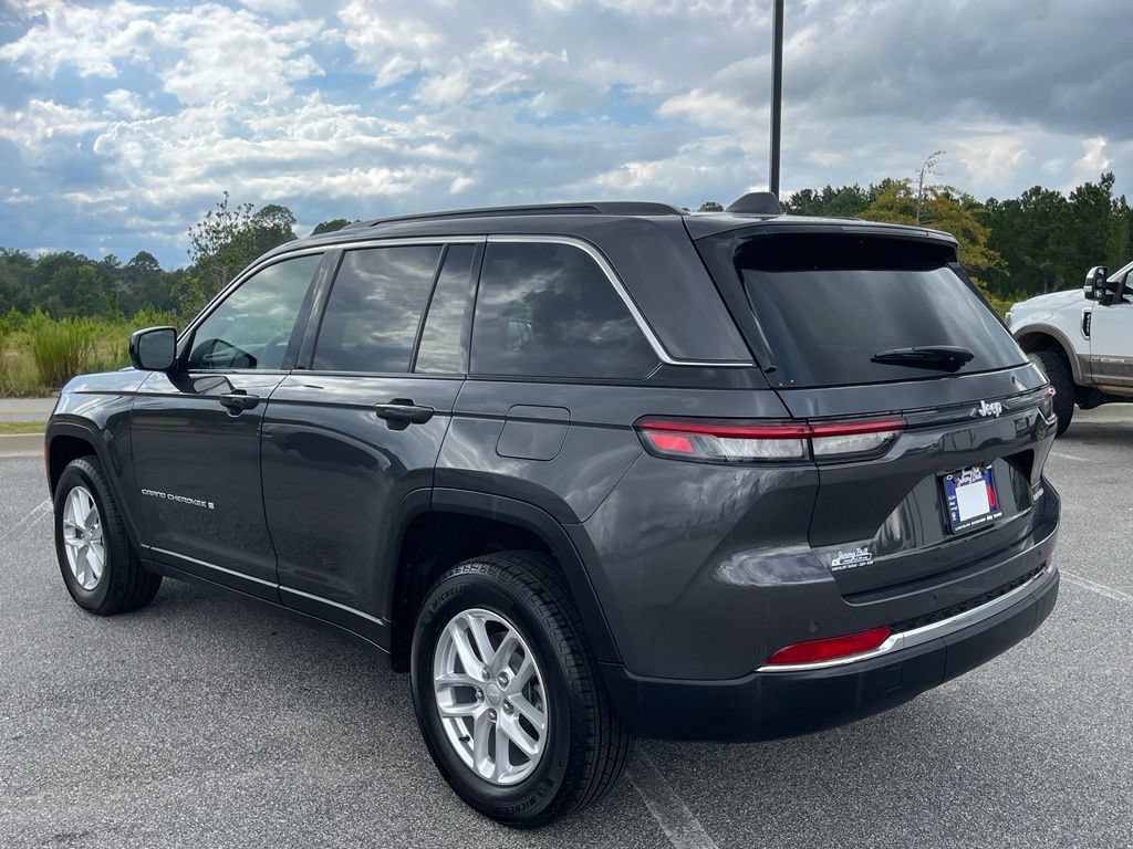 Certified 2026 Jeep Grand Cherokee Laredo RWD image 16