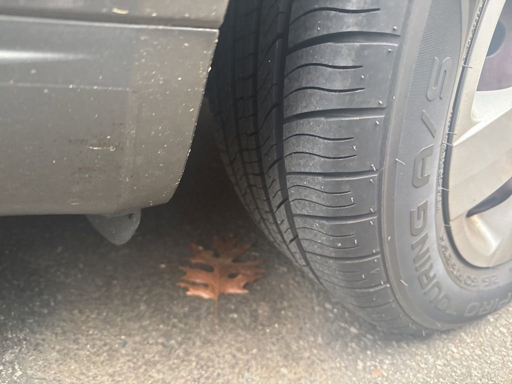 Used 2009 Hyundai Sonata GLS image 9