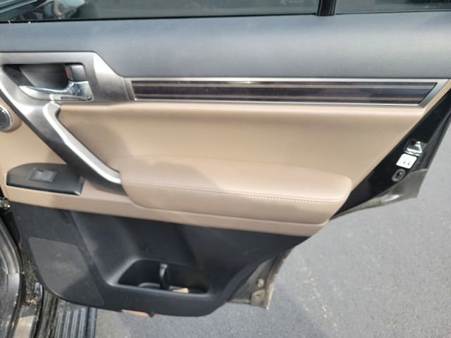 Used 2023 Lexus GX 460 Premium image 10