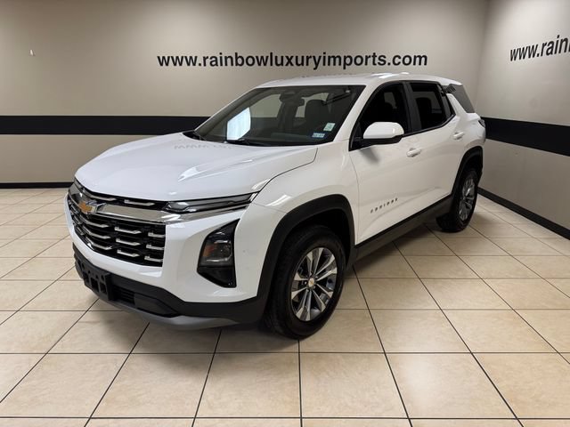 Used 2025 Chevrolet Equinox LT FWD image 3