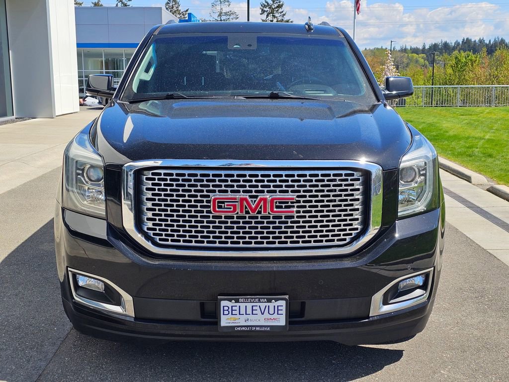 Used 2017 GMC Yukon Denali w/ Open Road Package AWD/4WD image 8