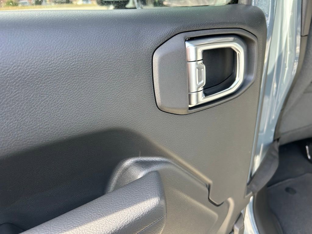 New 2026 Jeep Gladiator Sport image 26