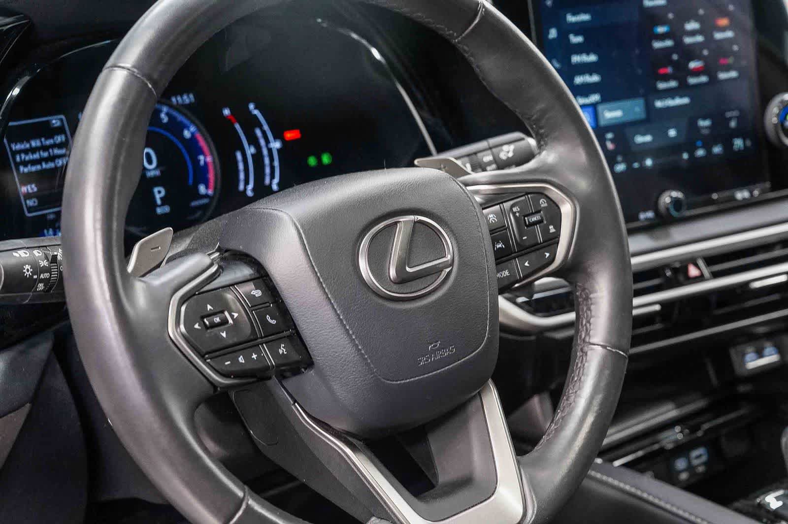 Used 2024 Lexus RX 350 FWD w/ Technology Package image 21