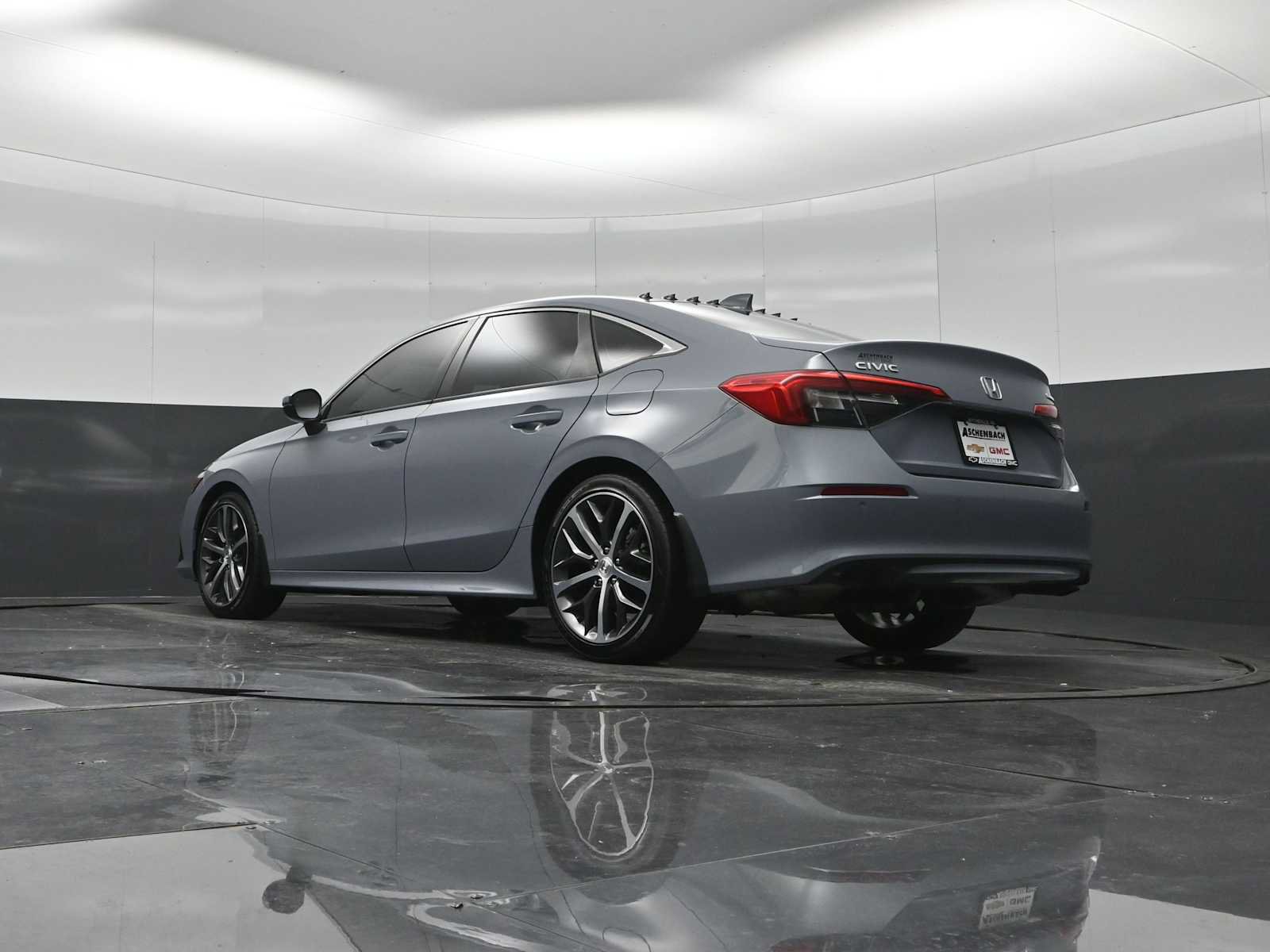 Used 2022 Honda Civic Touring image 28