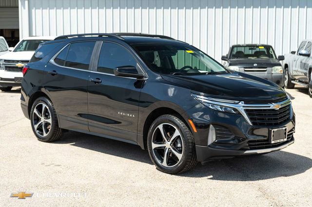 Used 2022 Chevrolet Equinox LT image 3