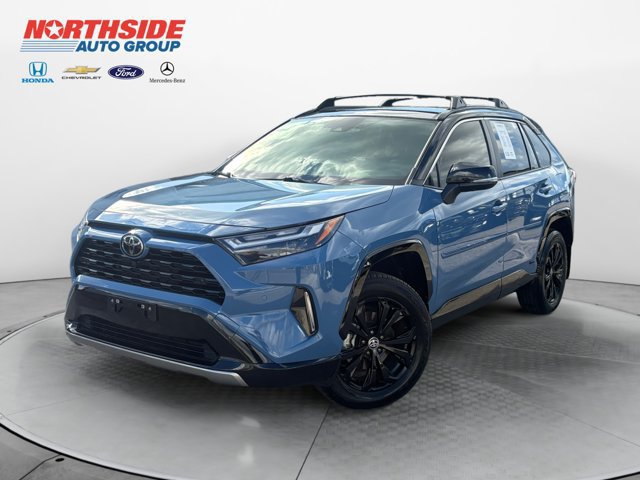 Used 2025 Toyota RAV4 XSE w/ Advanced Technology Package AWD/4WD image 3