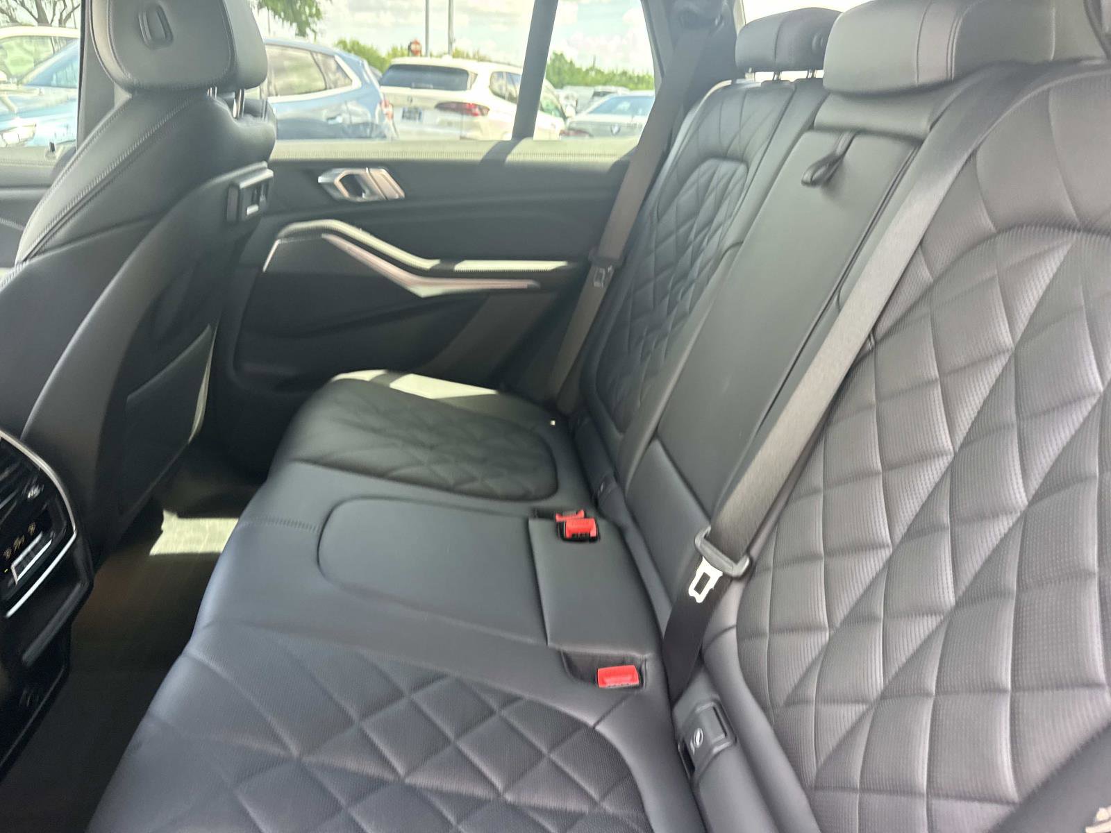 Used 2023 BMW X5 xDrive40i w/ M Sport Package image 13