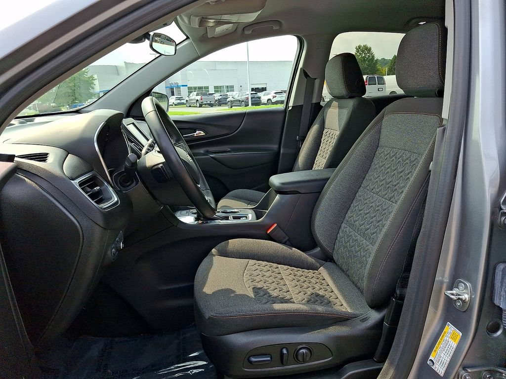 Certified 2024 Chevrolet Equinox LT FWD image 14