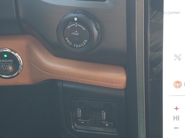 Used 2023 Ford Expedition Max Platinum image 27