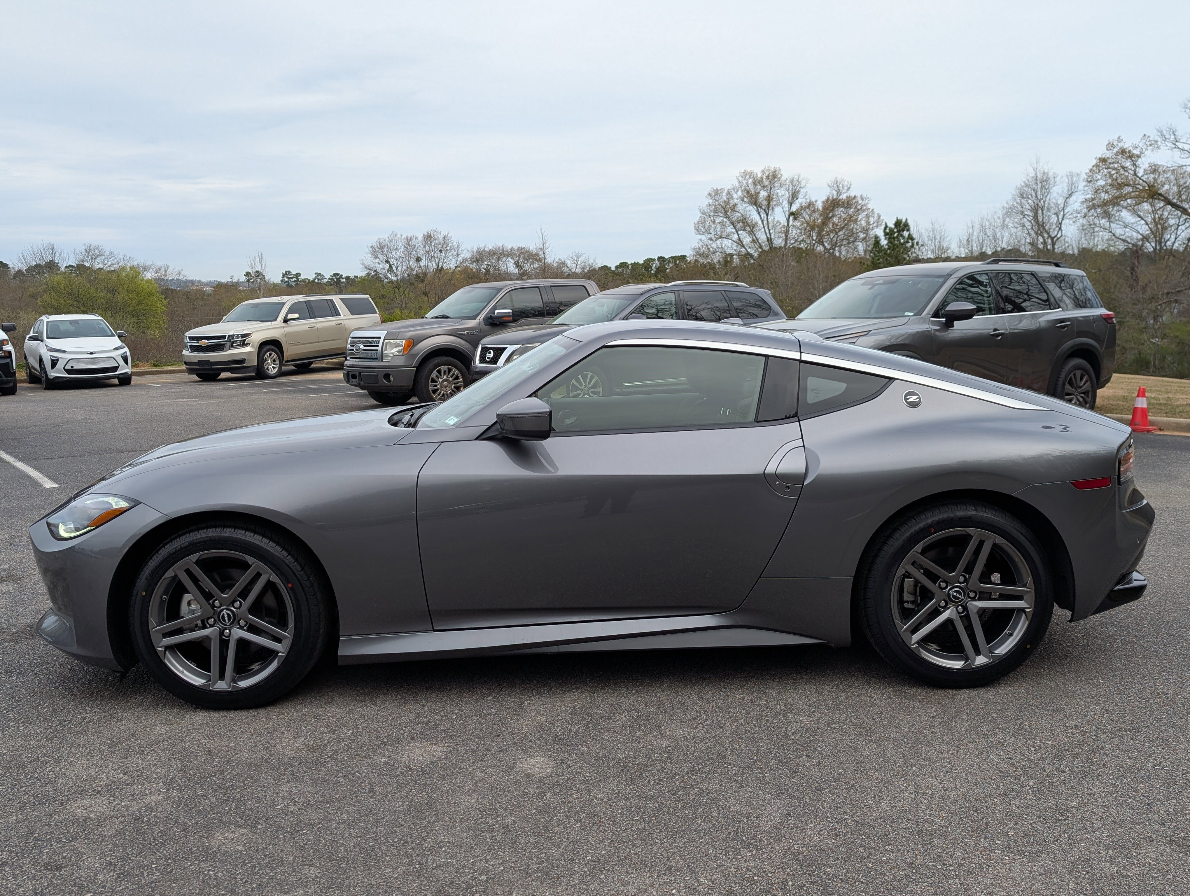 Used 2024 Nissan Z Sport w/ Floor Mat Package RWD image 6