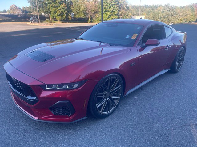 Used 2024 Ford Mustang GT Premium RWD image 1