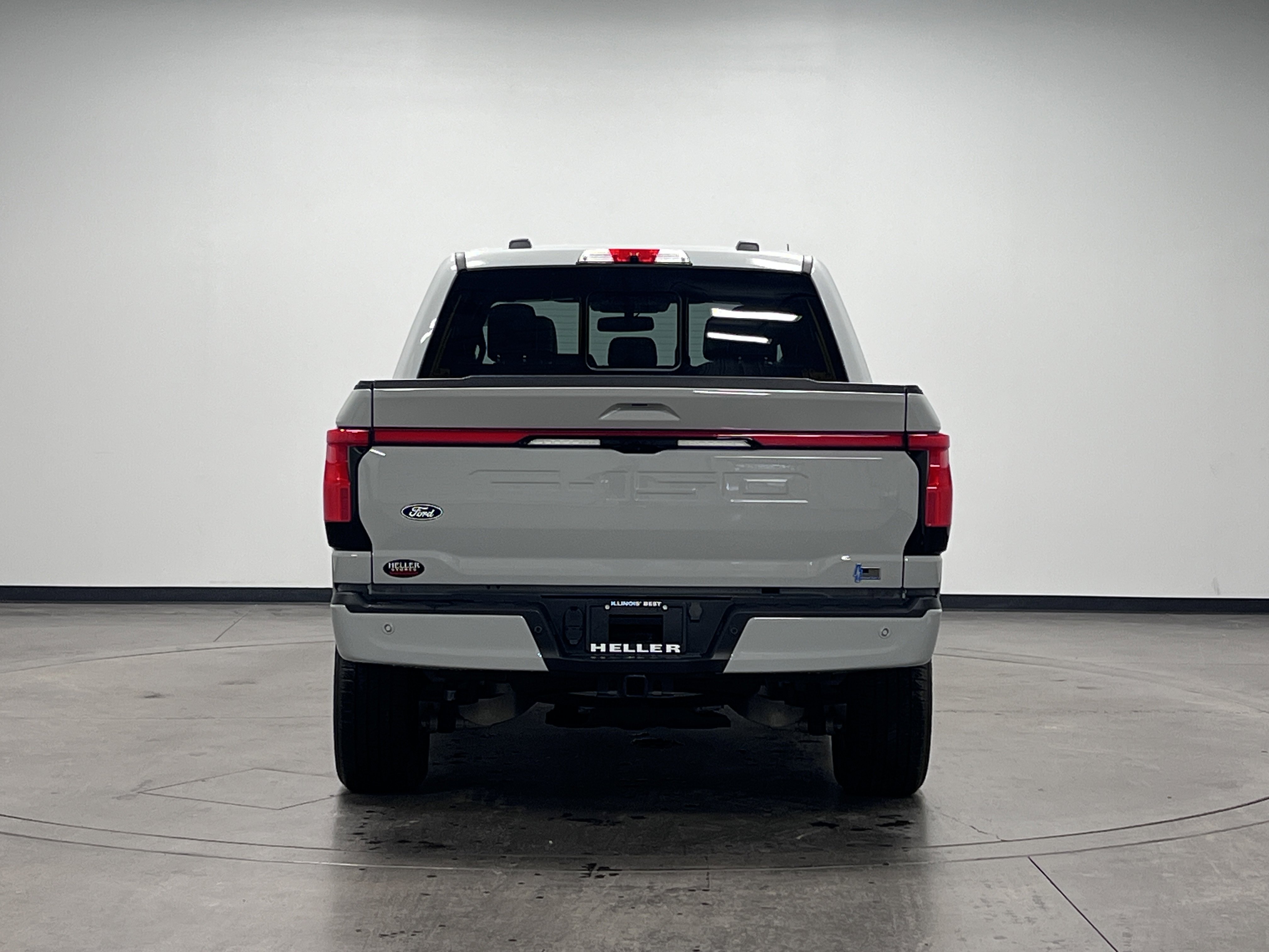 Used 2024 Ford F150 Lightning Lariat AWD/4WD image 7