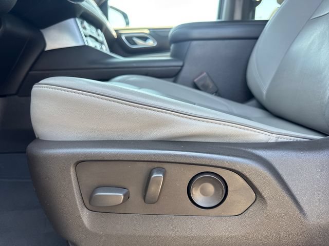 Used 2022 GMC Yukon SLT RWD image 16