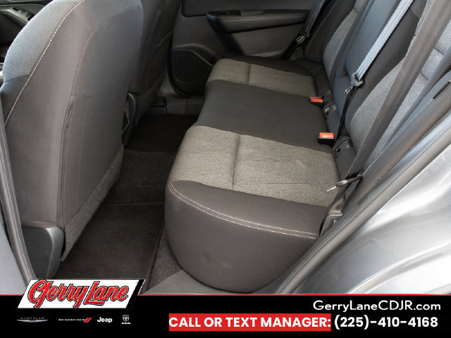 Used 2025 Nissan Rogue SV FWD image 17
