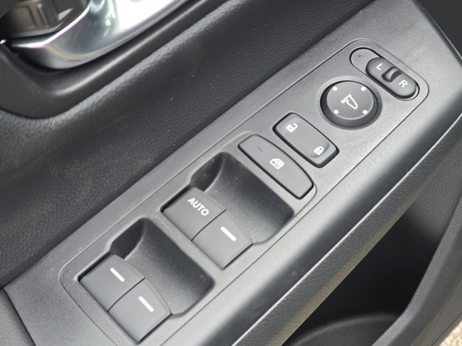 New 2026 Honda CR-V LX image 24