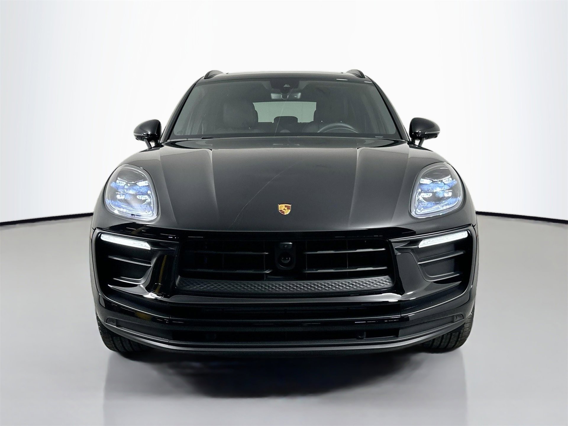 New 2026 Porsche Macan image 10