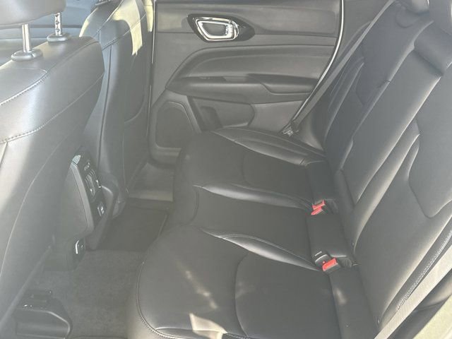 New 2026 Jeep Compass Limited image 21