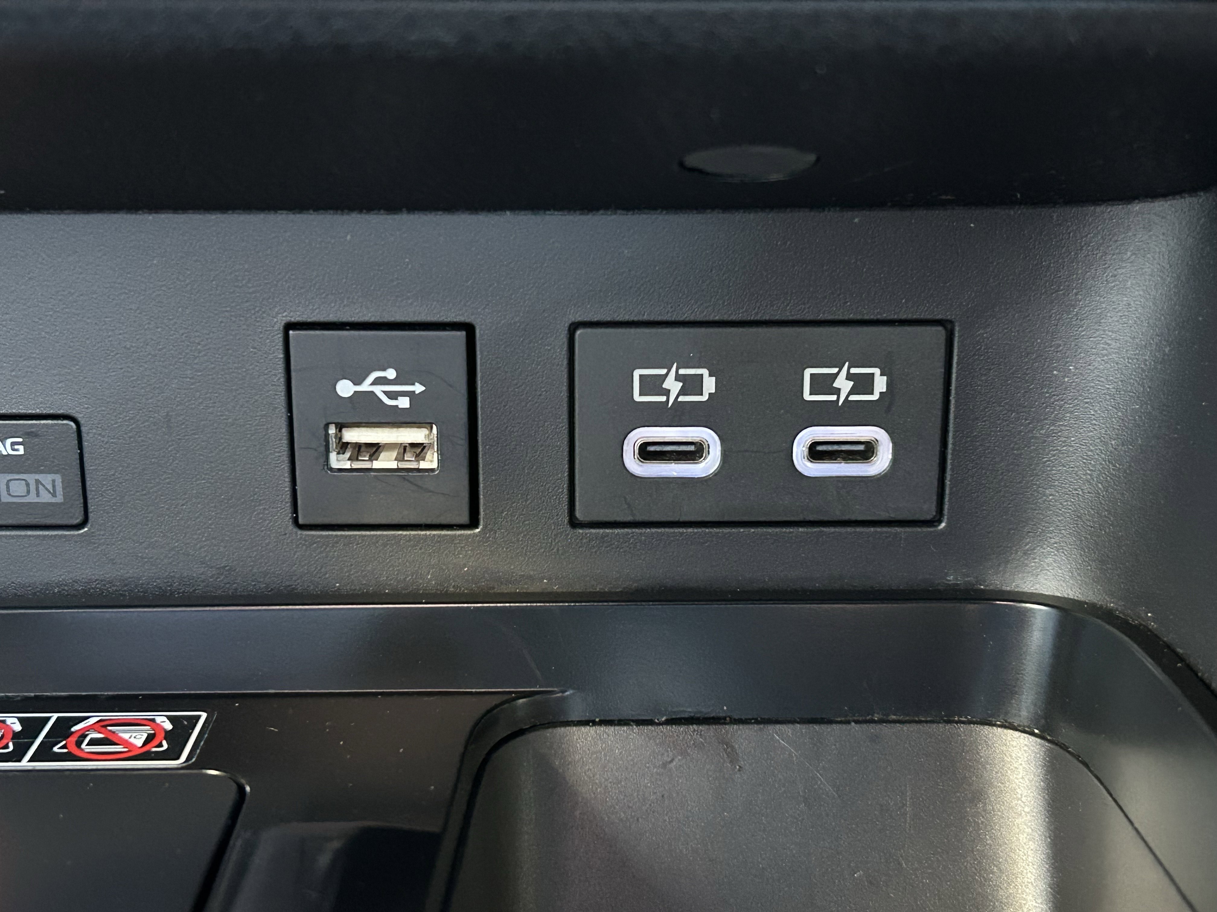 Certified 2025 Toyota Camry SE image 31