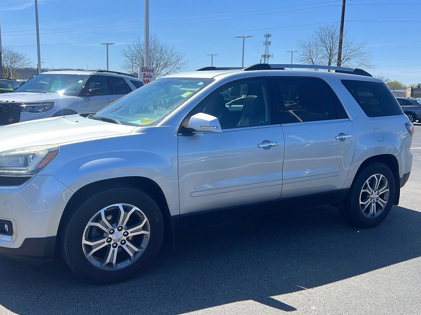 Used 2016 GMC Acadia SLT AWD/4WD image 11