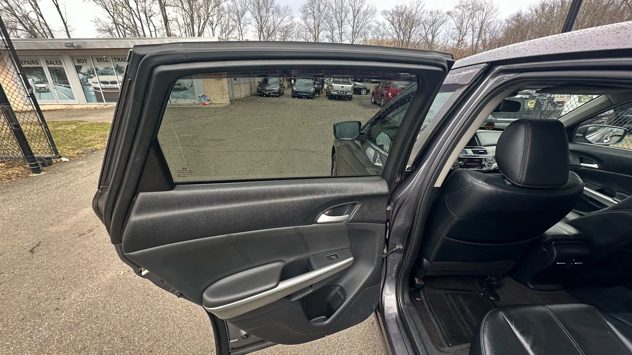 Used 2015 Honda Crosstour EX-L image 23