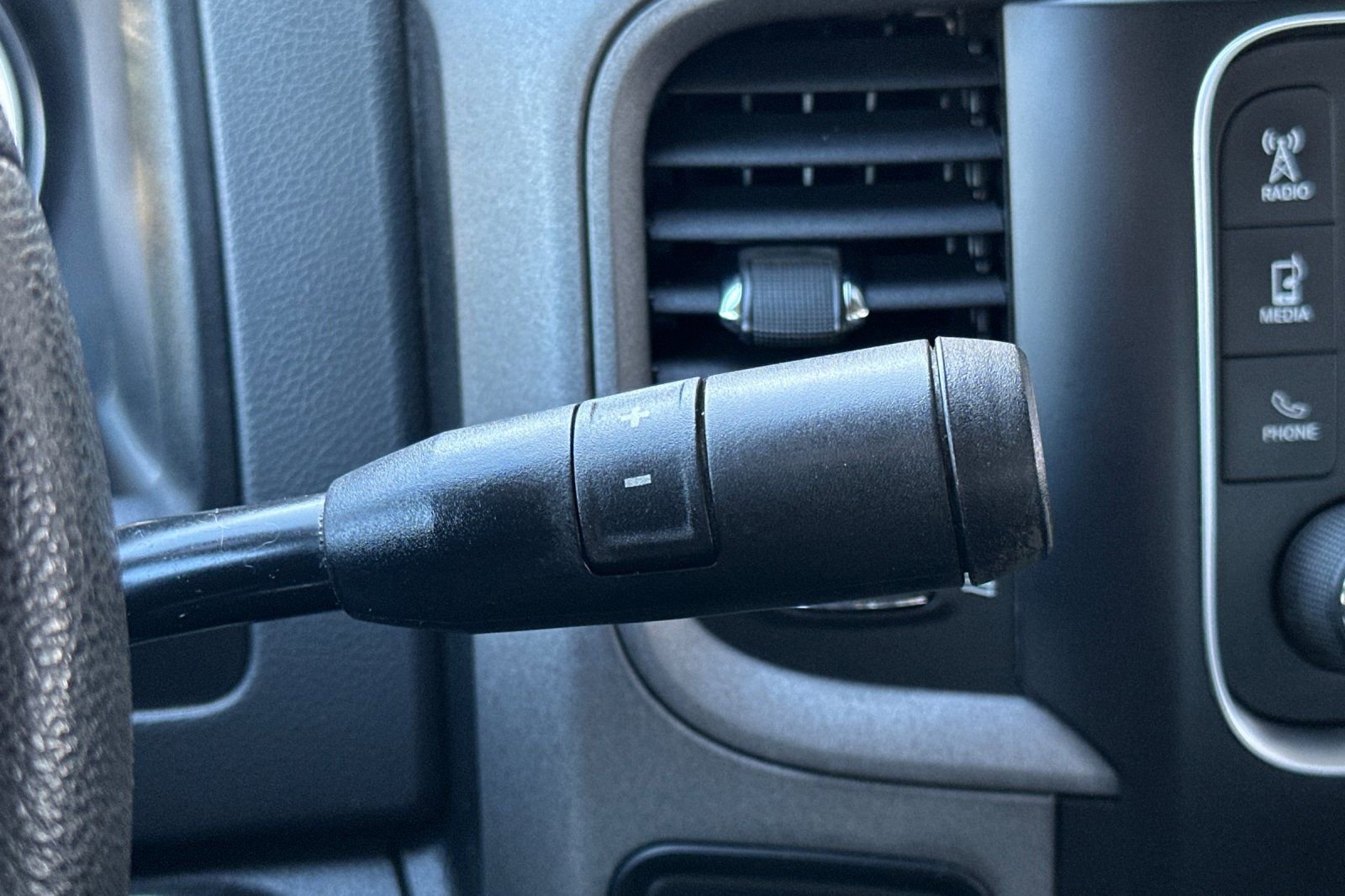 Used 2017 RAM 3500 Tradesman w/ Chrome Appearance Group image 20