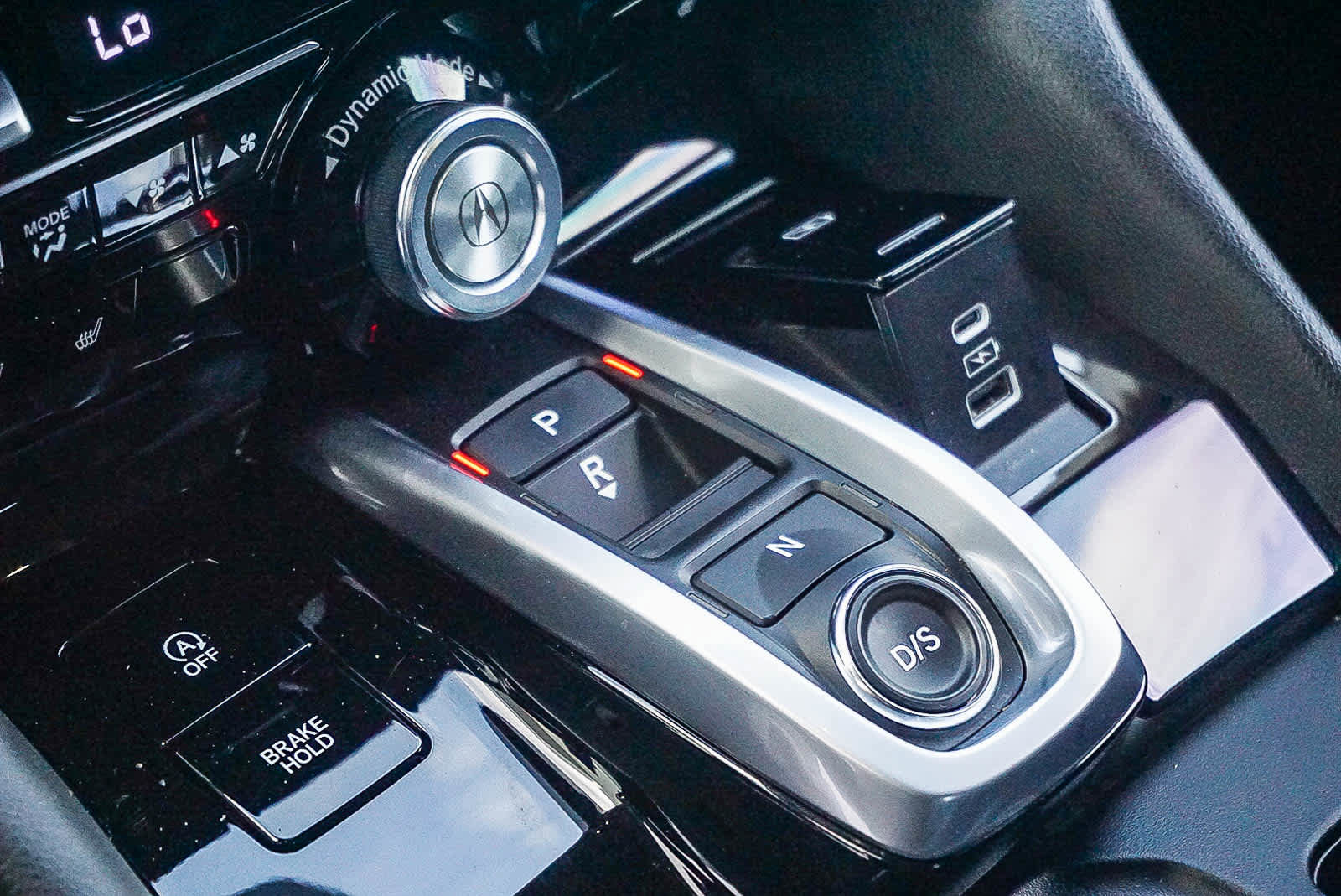 Used 2023 Acura MDX SH-AWD image 21