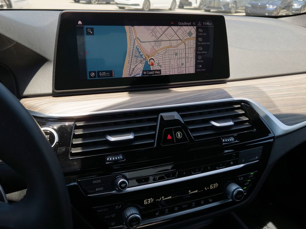 Used 2020 BMW 530i w/ Convenience Package RWD image 11