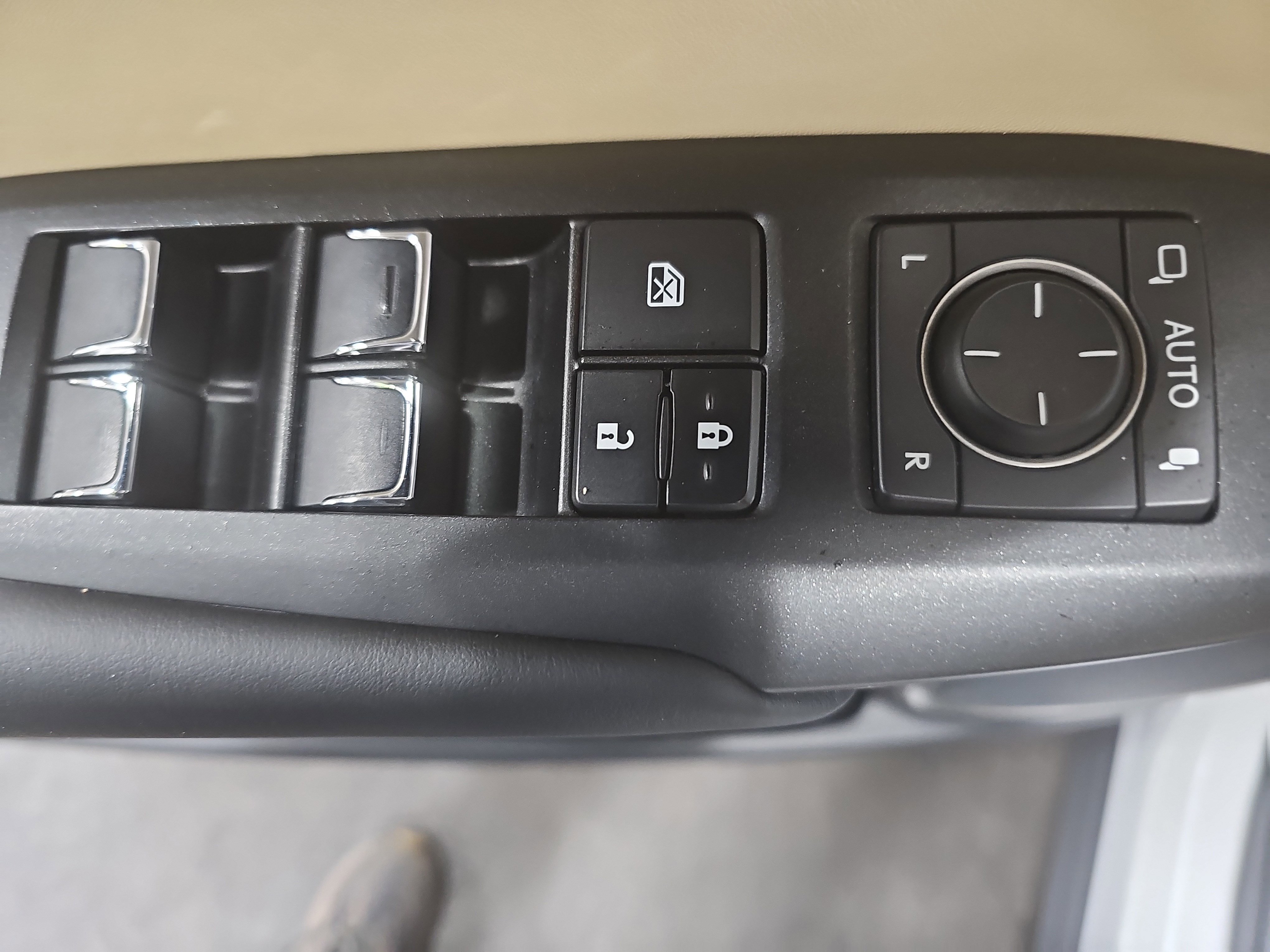 Used 2018 Lexus NX 300 AWD w/ Comfort Package image 27