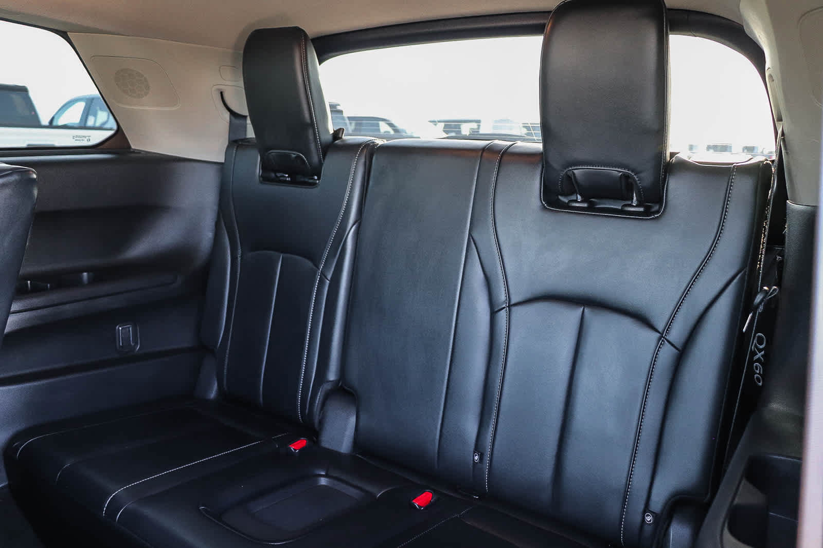 Used 2023 INFINITI QX60 Luxe w/ Cargo Package AWD/4WD image 19