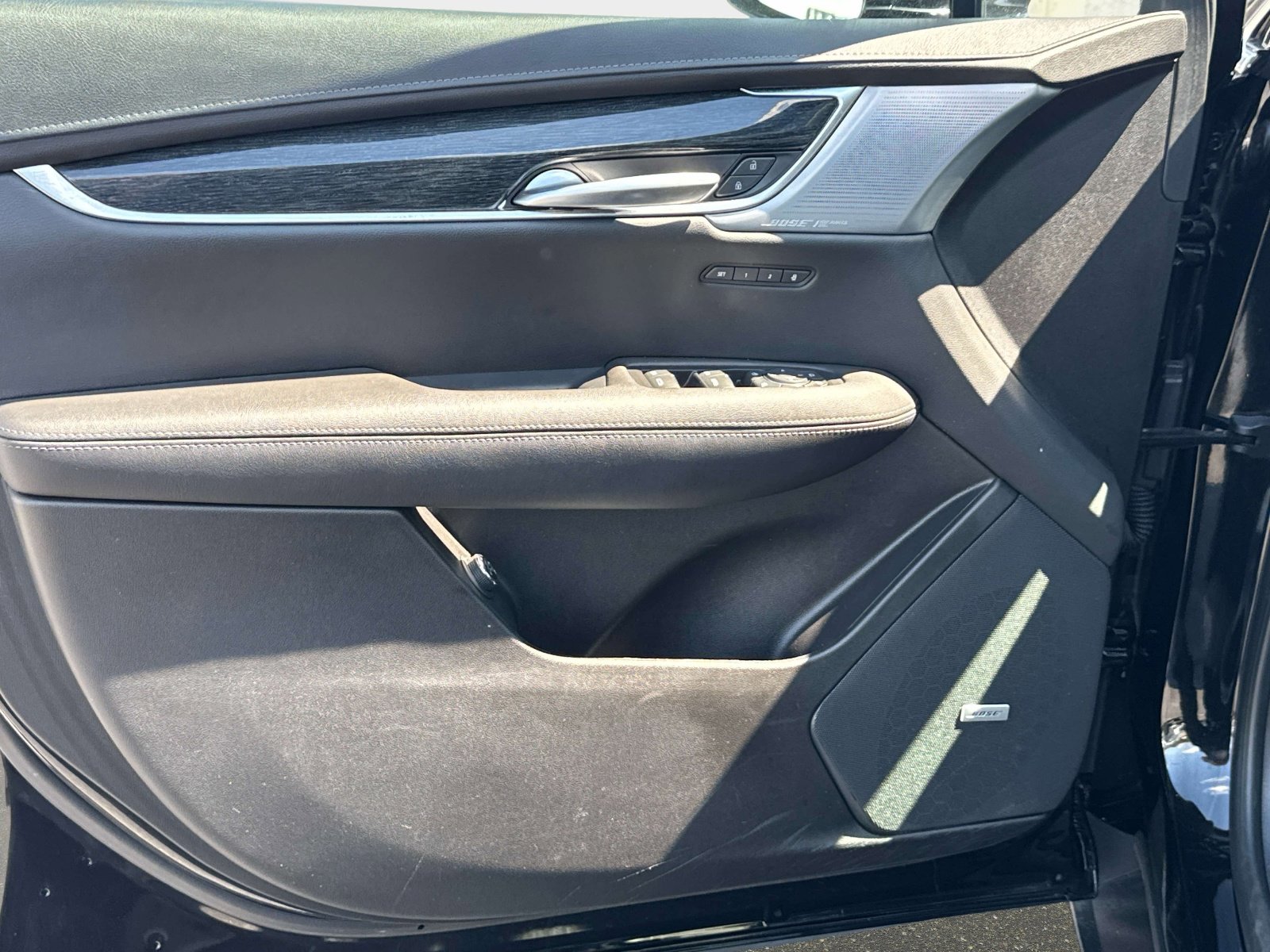 Used 2023 Cadillac XT5 Premium Luxury AWD/4WD image 15