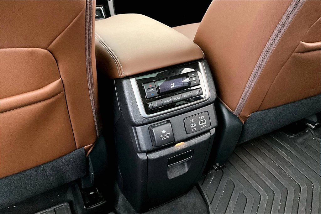 Used 2025 Subaru Ascent Touring w/ Popular Package #1 AWD/4WD image 29