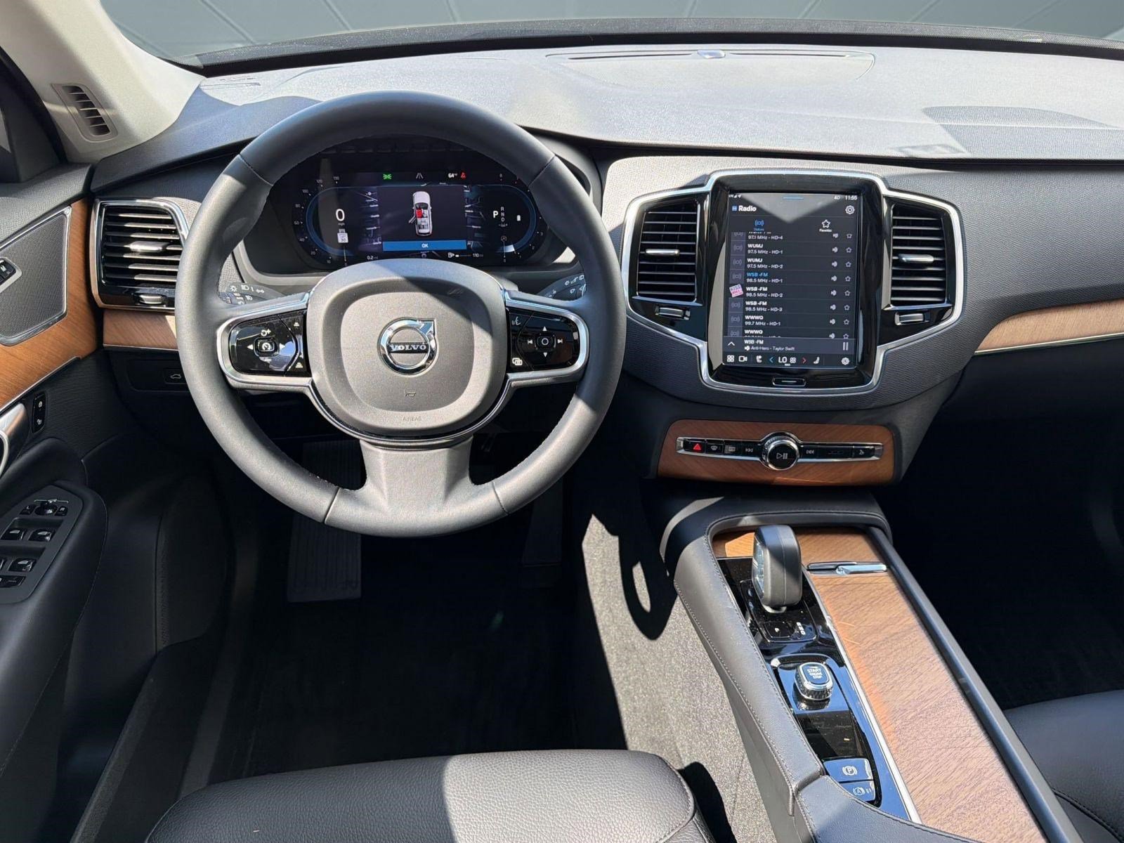 Certified 2023 Volvo XC90 B6 Plus w/ Protection Package Premier AWD/4WD image 28