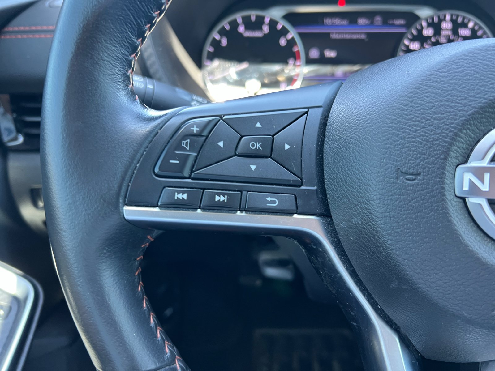 Used 2024 Nissan Sentra SR FWD image 28