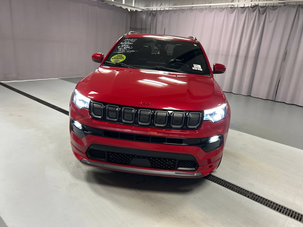 Used 2022 Jeep Compass Limited w/ (RED) Package AWD/4WD video 2