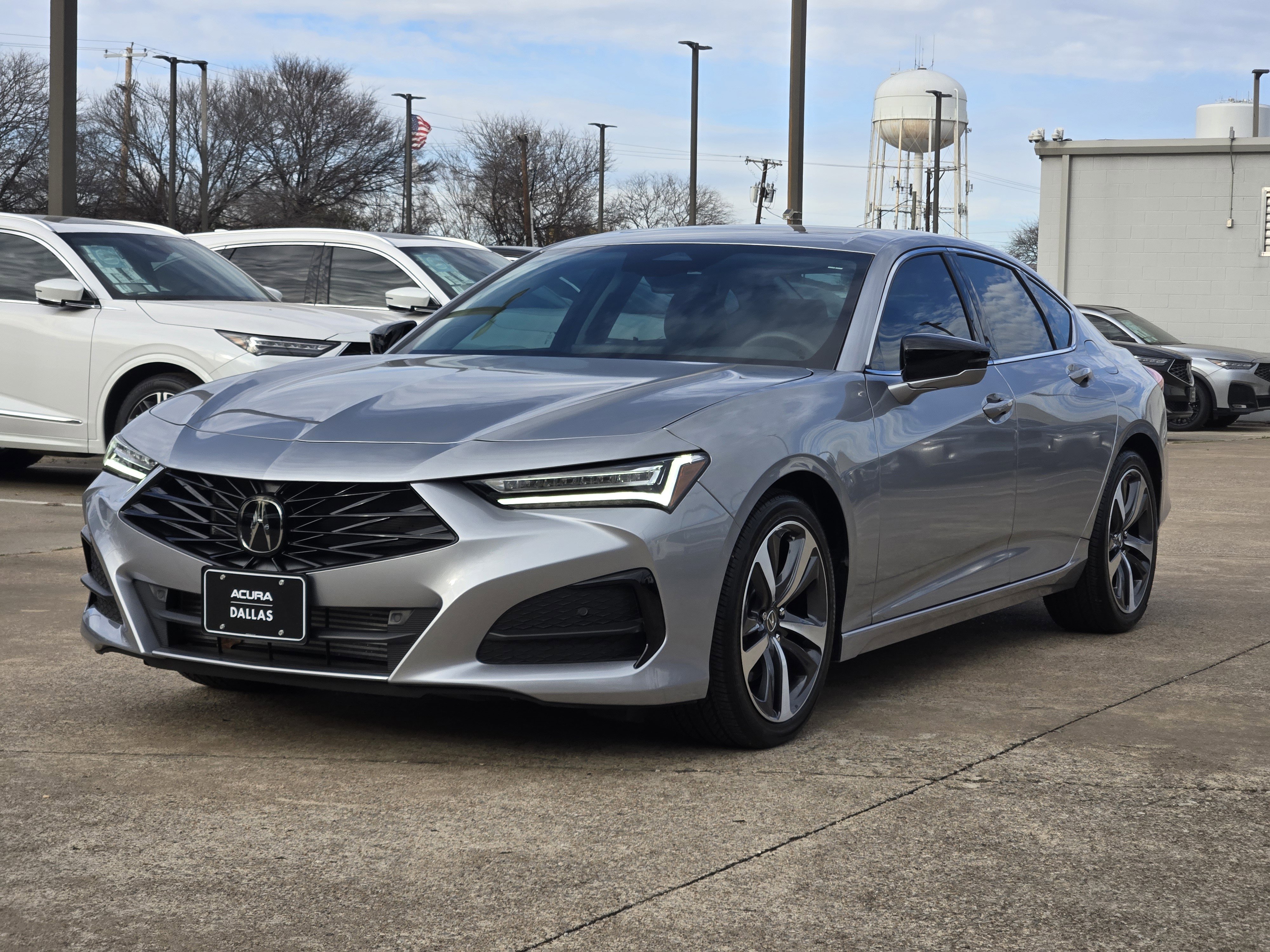 Certified 2025 Acura TLX w/ Technology Package image 4