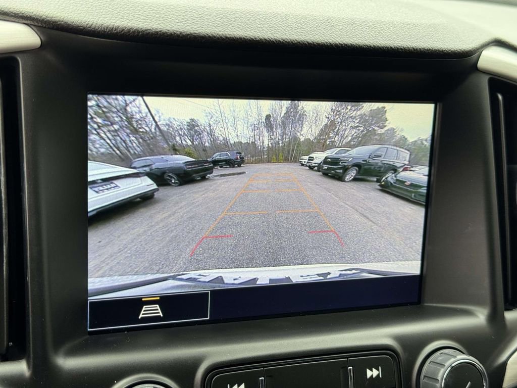 Used 2024 GMC Terrain SLT image 4