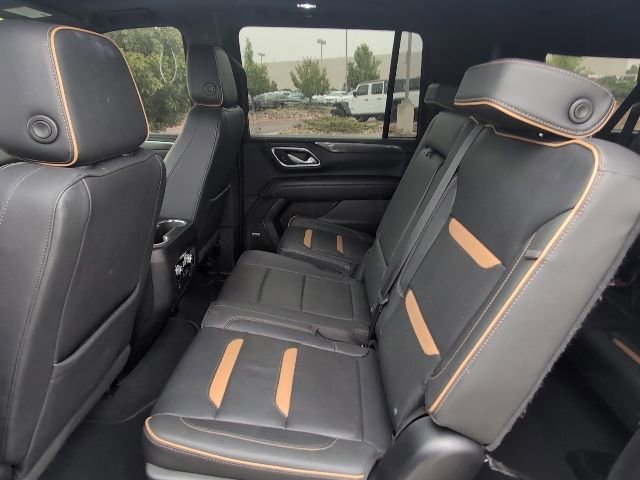 Used 2023 GMC Yukon XL AT4 w/ AT4 Premium Plus Package AWD/4WD image 26
