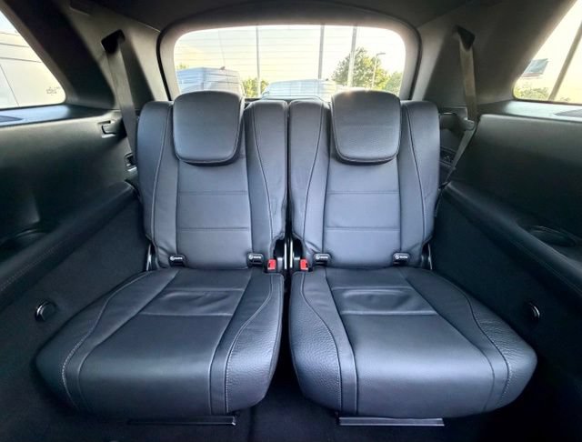 New 2026 Mercedes-Benz GLS 450 4MATIC image 16