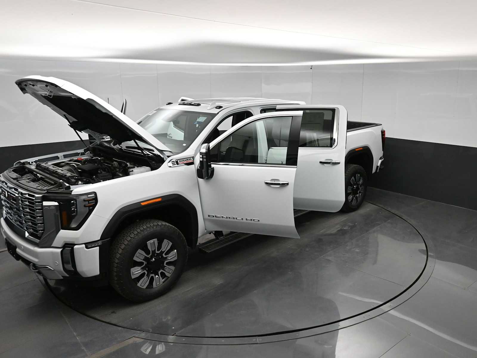 New 2026 GMC Sierra 2500 Denali w/ Denali Reserve Package AWD/4WD image 44