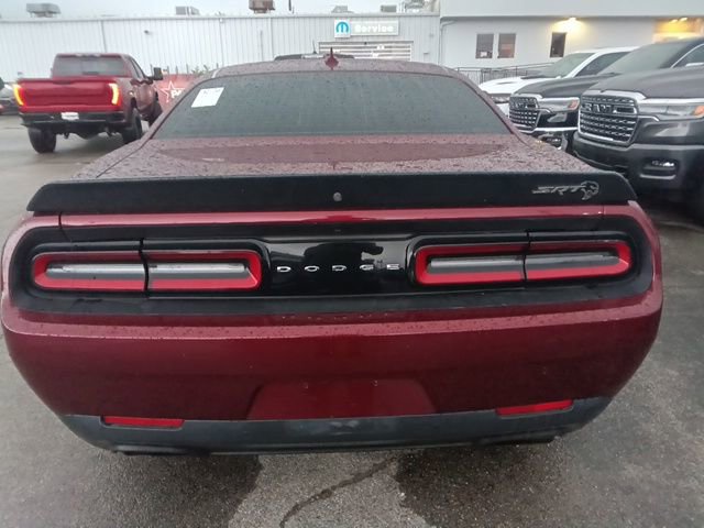 Used 2018 Dodge Challenger SRT Hellcat RWD image 4