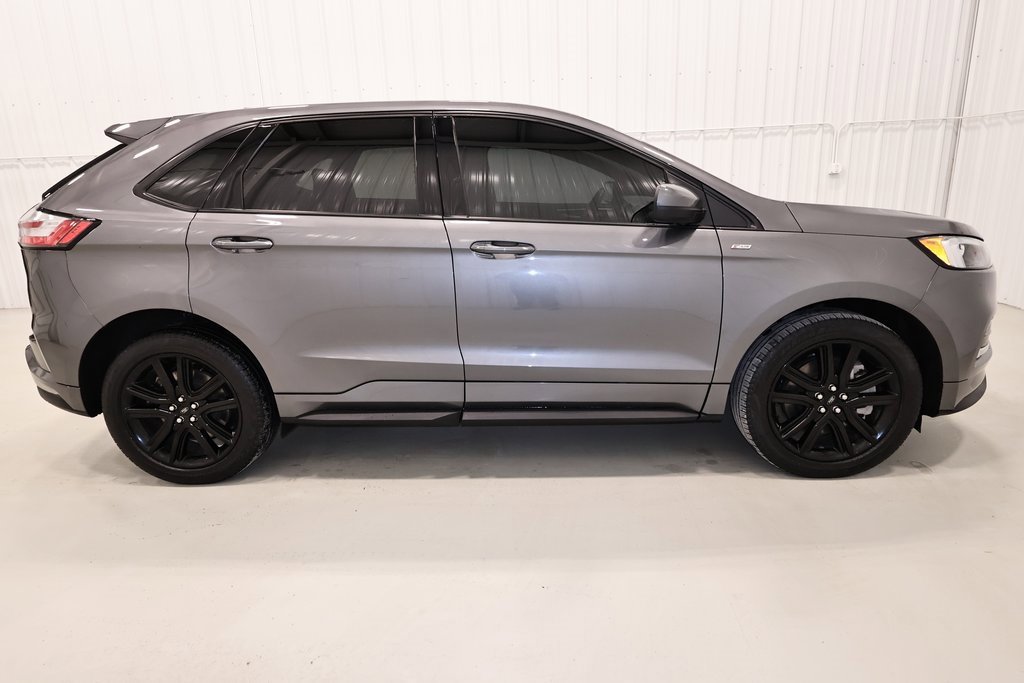 Certified 2023 Ford Edge ST-Line image 2