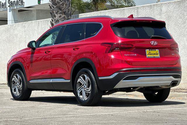 Certified 2022 Hyundai Santa Fe SEL w/ Cargo Package AWD/4WD image 6